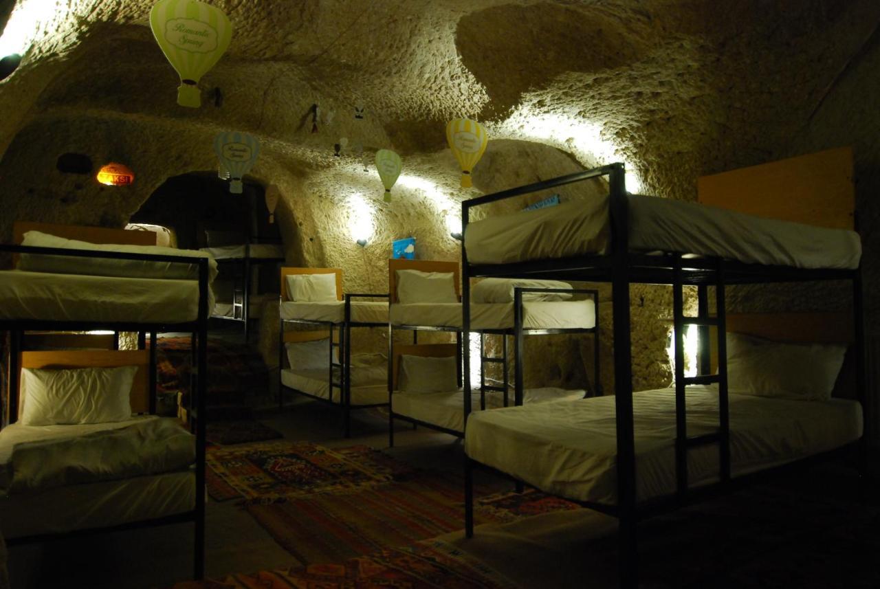 Kamelya Cave Hostel (Adults Only) ギョレメ エクステリア 写真