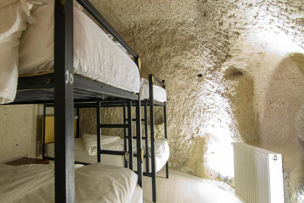 Kamelya Cave Hostel (Adults Only) ギョレメ エクステリア 写真